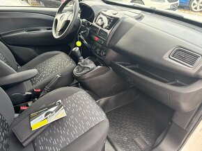 Opel Combo 1.3 CDTI 66 kW r.v.2016 - 15