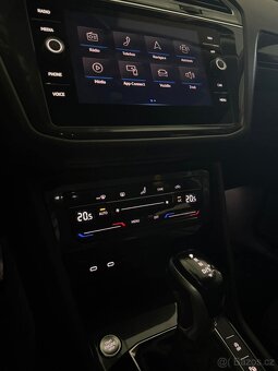 VW Tiguan Elegance 2.0TDI DSG M.Rok22, ZÁRUKA - 15