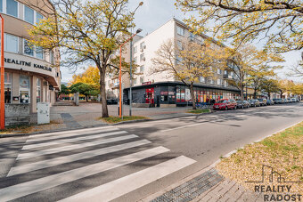 Prodej bytu 3+1 s balkonem, Hodonín – Národní třída - 15