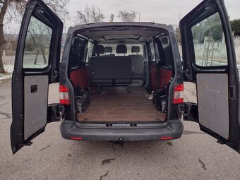 Volkswagen Transporter T5 1.9TDI - 15