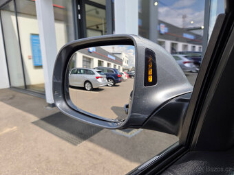 Audi Q7  4.2 TDI V8 Quattro S-Line 7-míst Webasto - 15