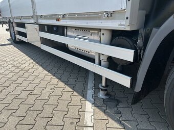 DAF LF320 4x2 - valník s hydraulickou rukou - 15