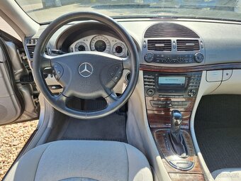 Mercedes-Benz E 220CDi 110KW Avantgarde Kombi, Tažné - 15