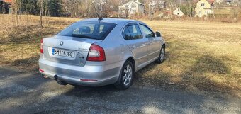 ŠKODA OCTÁVIE 2,0 TDI 2009 - 15