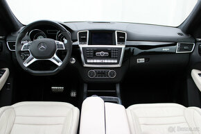 Mercedes-Benz ML 63 AMG 4M / DESIGNO / TOP VÝBAVA / CZ - 15