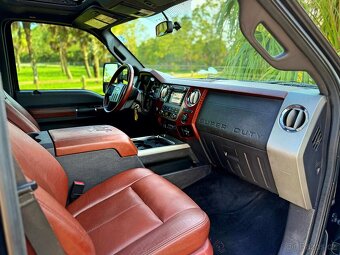 2011 Ford F-350 6.7 V8 PowerStroke | King Ranch - 15