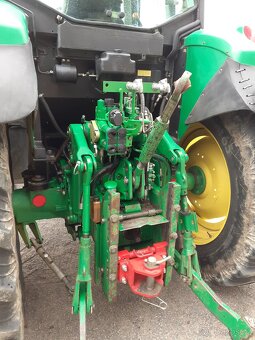Prodám kolový traktor John Deere 6520 - 15