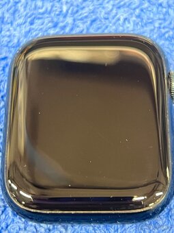 Apple iPhone 13 Pro + Apple Watch 7 cellular 45mm - 15