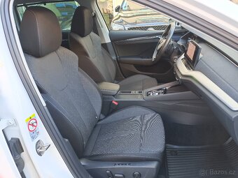 Škoda Octavia 4 2.0TDI 110kW DSG Virtual Matrix ACC DCC HUD - 15
