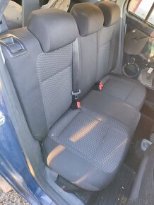 Škoda Fabia 2 kombi 1.2tsi díly modrá - 15