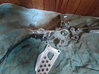 Suzuki GSX-R k4 náhradní díly #3 - 15