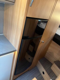 KNAUS TABBERT OBYTNÝ AUTOMOBIL 2.0 HDI 120KW,DIGIKLIMA,1MAJ - 15