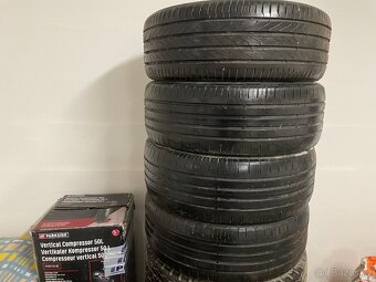 Prodám letní pneu Continental 215/55 r17 - 15