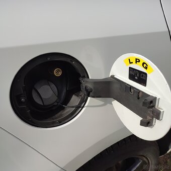 Opel Zafira, 1.4 Turbo LPG - BA INNOVATION - 15