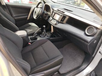 Toyota RAV4 2,2 D-4D 110 kW STYLE 4X4,r.v.2013,naj.212.515km - 15
