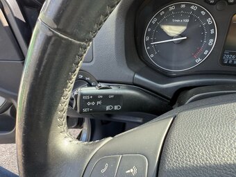 ► ŠKODA OCTAVIA 2,0 FSI - 110 kW, PARK. SENZORY ◄ - 15