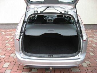 Ford Focus 1.6i 100PS Kombi Trend - 15
