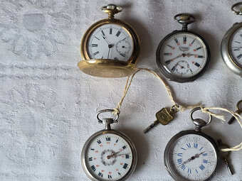 Staré kapesní hodinky. - 15