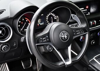 Alfa Romeo Stelvio 2.2d Q4 CARPLAY ČR - 15