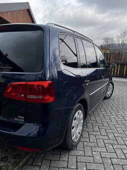 Volkswagen Touran 1.6TDI - kožené sed., tažné, park. senzory - 15