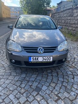 Volkswagen Golf V - 15