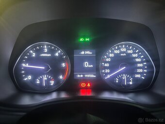 Hyundai i30 kombi / 1.6crdi / 2017 - 15