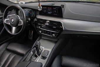 BMW Rad 5 Touring 530d xDrive A/T aj na splátky - 15