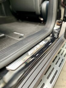 Mercedes-AMG GLS 63 4MATIC+ BITURBO / Absolutní výbava - 15