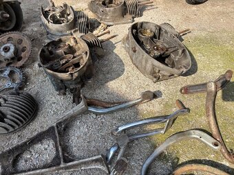 Díly Jawa CZ Manet - 15