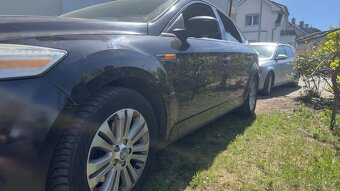 Prodám auto Ford Mondeo mk4 - 15