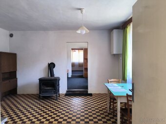 Prodáme zemědělskou usedlost s 2 RD - 15