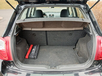 Toyota Auris 1.6i 97Kw KLIMA serviska - 15