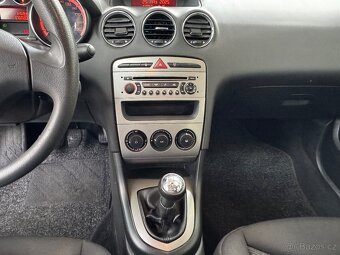 Peugeot 308 1.4i/72 kW/ČR-2. majitel/servisováno/176 tkm - 15