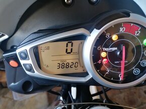 TRIUMPH SPEED TRIPLE 1050 ABS - 15
