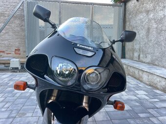Kawasaki zx7-r Zx7r černá barva - 15