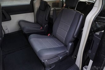 Chrysler Voyager 2.8 CRD - 15