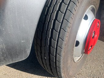 Nissan atleon 165.95 sklápěč s hydraulickou rukou - 15