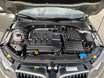 ŠKODA OCTAVIA 2.0 TDi 82.800 km SERVISNÍ KNIHA - 15