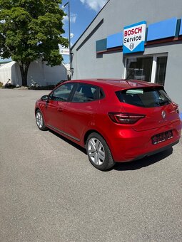Renault Clio - 15