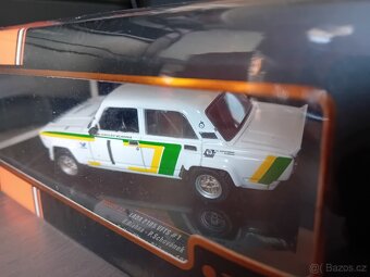 Škoda, BMW, Chevrolet, Volha, VW, Ford a Jaguar   1:43  IXO - 15