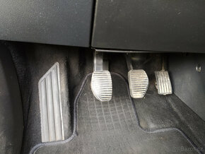 C5 2.0 HDi, 103 kW - 15