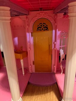 Disney Princess oslava na zámku - Barbie - 15