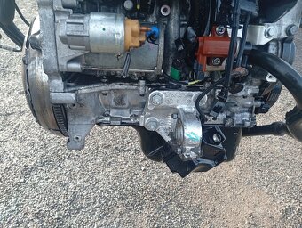PEUGEOT EXPERT, CITROEN JUMPY, SCUDO 1,6HDI 16V MOTOR EURO4 - 15