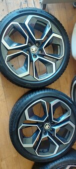 Originál alu kola Octavia 4 rs 5x112 r18 s pneu. - 15