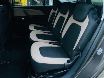 Citroën Grand C4 Picasso 2.0HDi 110KW AUT LED 7 MÍST KAMERA - 15