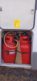 Obytný vůz - 15