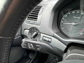 Škoda OCTAVIA II Combi 1.6 FSI 85kW, 2006, ELEGANCE, TAŽNÉ - 15