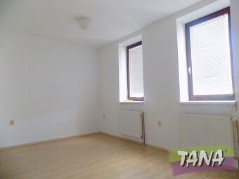 Prodej rodinné domy, 180 m2 - Dvůr Králové nad Labem - 15