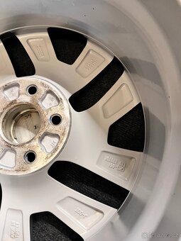 5x114,3 R17 Honda CRV originál alu disky - ET 45 - TOP - 15