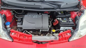Peugeot 107 1,0i  manuál    06/2011   po STK       111.600km - 15